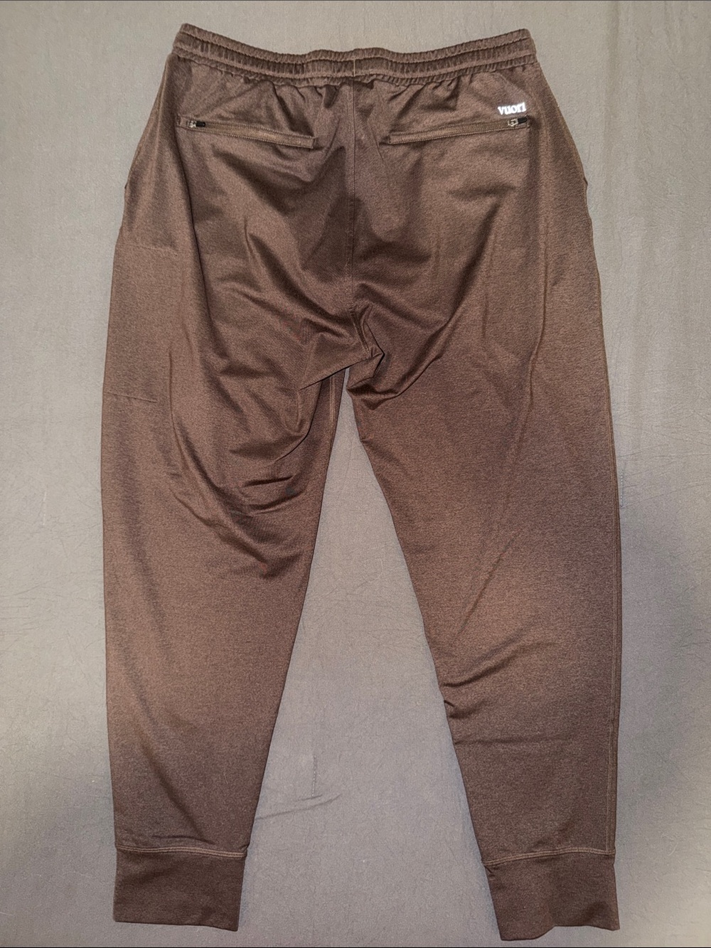 Vuori Sunday Performance Jogger - Picture 2 of 4